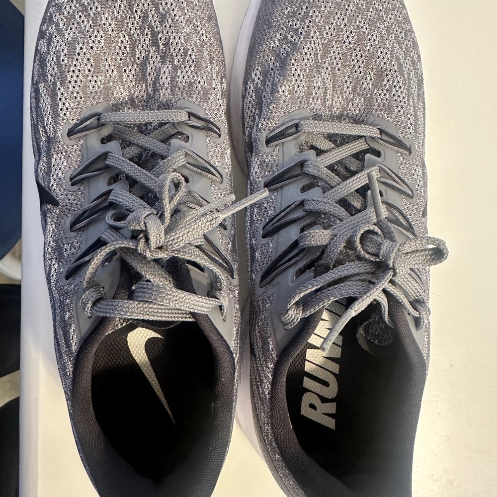 Nike Gray Pegasus 36 no box